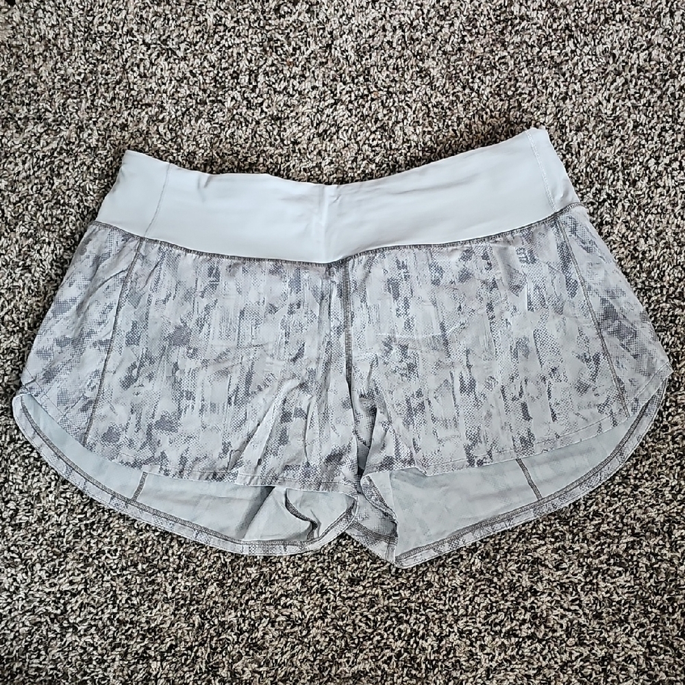Lululemon Athletica Light Gray Speed Shorts Size 10 Tall
